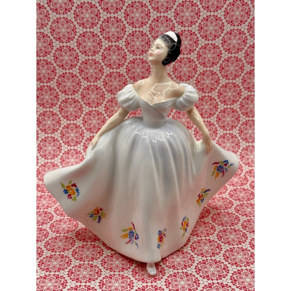 Royal Doulton “Kate”  HN 2789, 1977,  Windblown Floral Dress, stunning